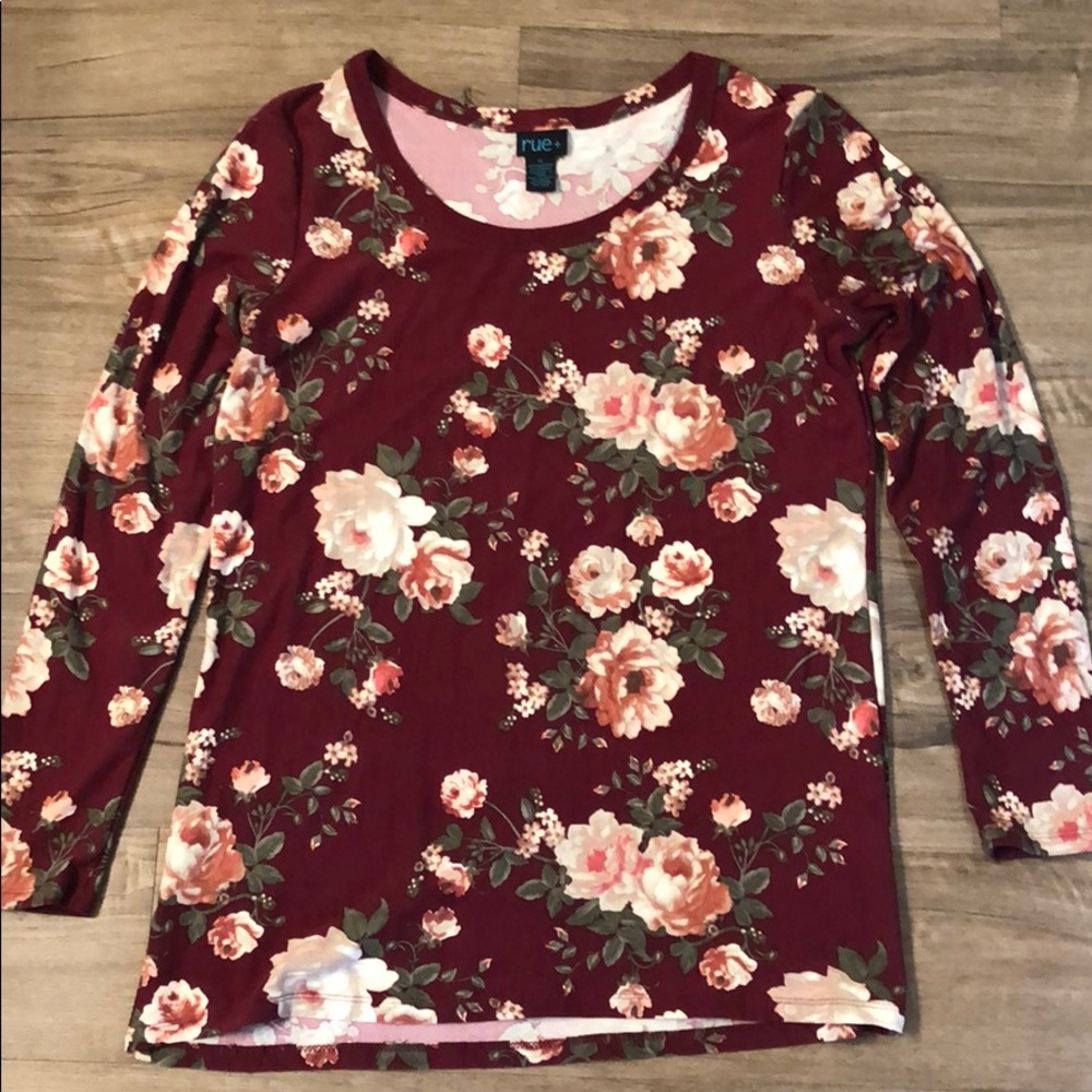 Burgundy w/flowers long sleeve stretchy t